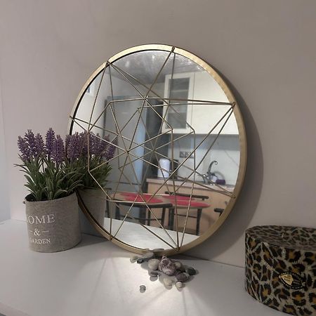 Marina'S Seacret Apartment Corinth Dış mekan fotoğraf